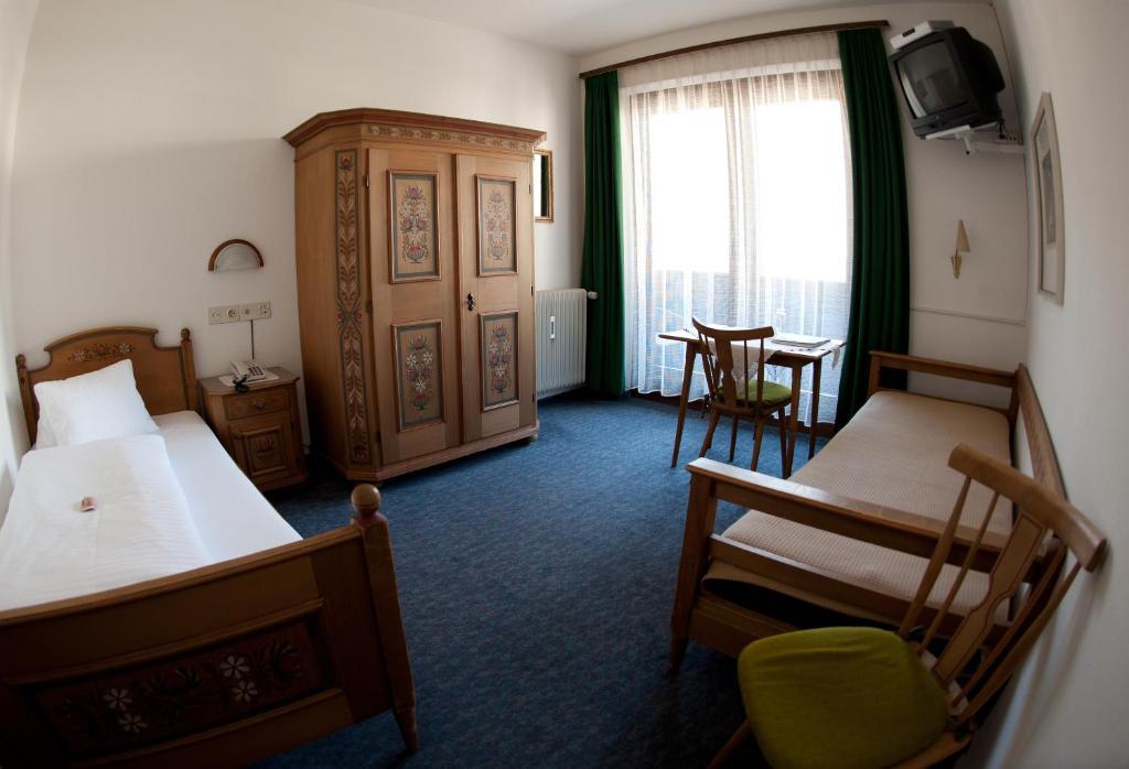 Gaestehaus Obwexer Matrei in Osttirol Δωμάτιο φωτογραφία